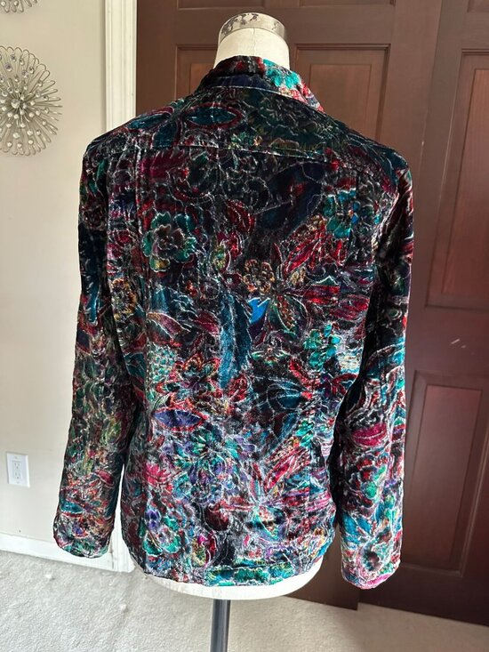 Chico's multi color crushed velvet button down jacket size 0 (small) - Picture 2 of 4